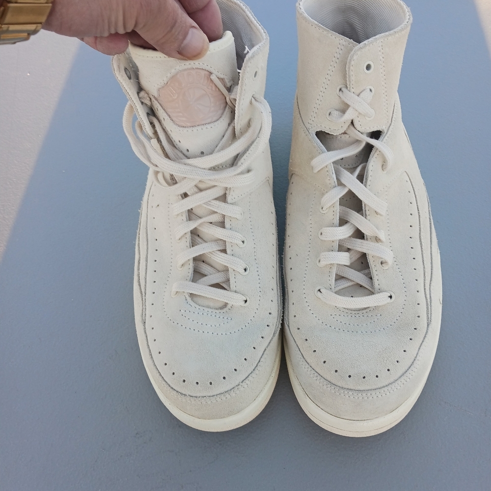 ⚫️ Black Friday Jordan 2 Retro Decon Streetwear Shoes Size 10 Men/11.5 Women - Picture 8 of 10